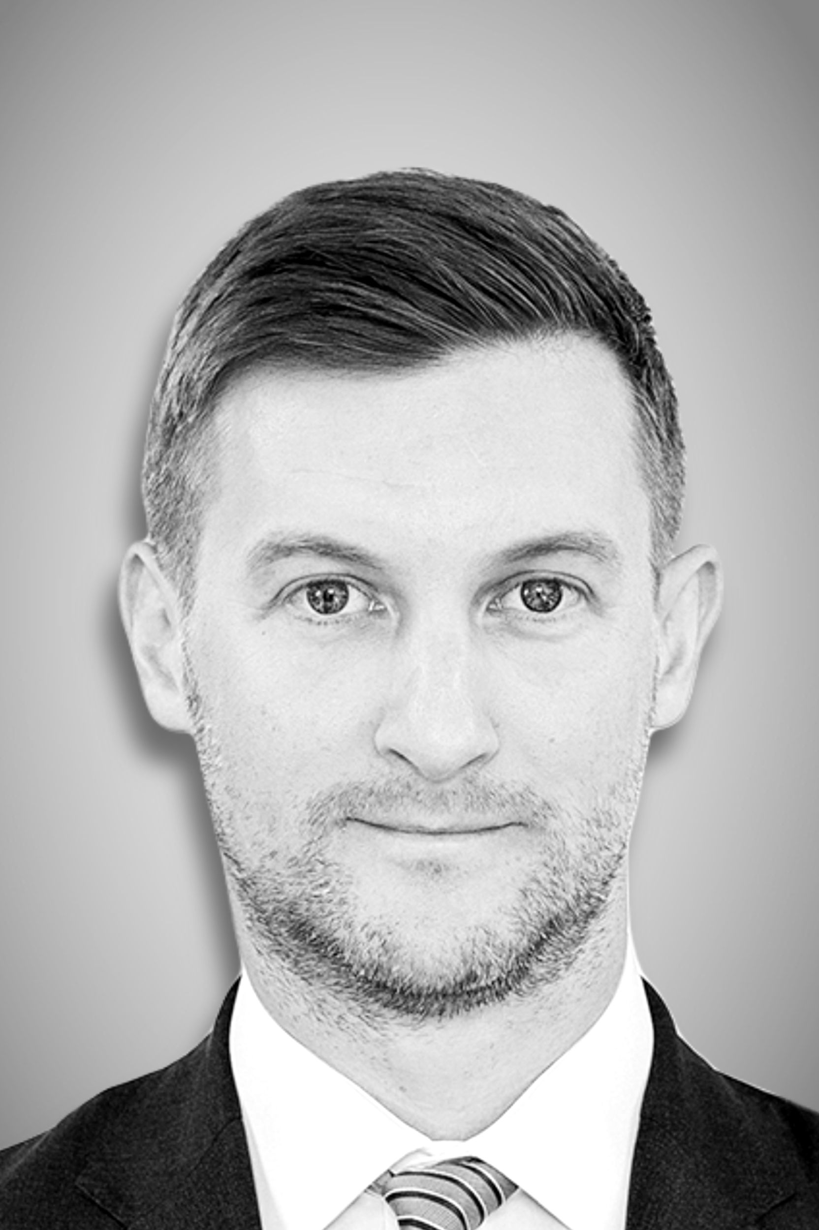 Daniel Ellis Portrait Photo
